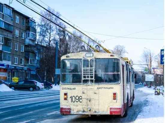 В Челябинске автомеханик погиб во время ремонта троллейбуса