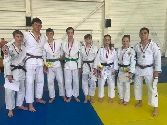 Дзюдоисты Хакасии привезли 7 медалей из Барнаула