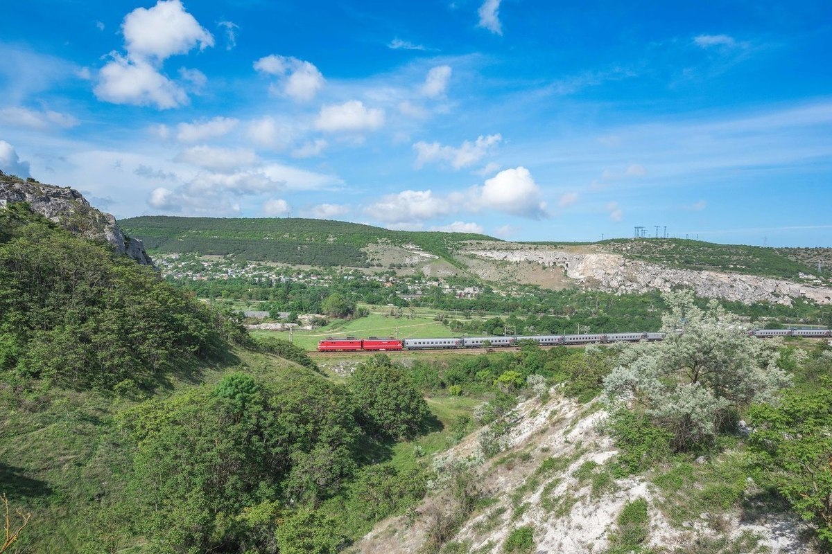 Поезда «Таврия» будут курсировать через Курск - МК Черноземье