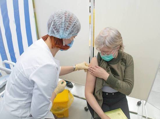 В челябинском ТК открылся пункт вакцинации