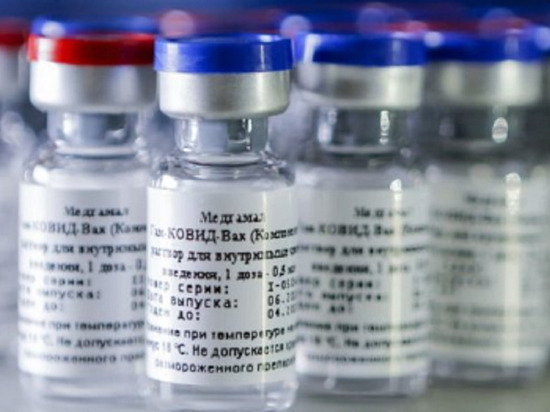 В Петербург поступила новая партия вакцины от коронавируса