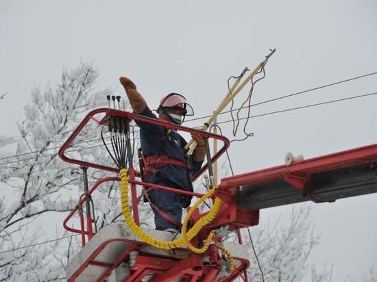 «Россети Кубань» восстановили нарушенное снегопадом энергоснабжение в Адыгее по основной сети 6-10 кВ