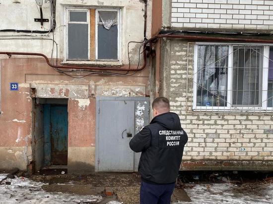 Родители с двумя детьми отравились газом в Энгельсе