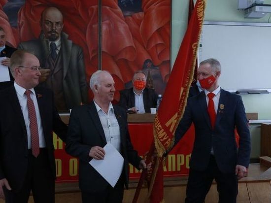 Инсайдер назвал будущих омских кандидатов от КПРФ в Госдуму