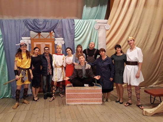 В поселковом Доме культуры Ставрополья покажут театр теней