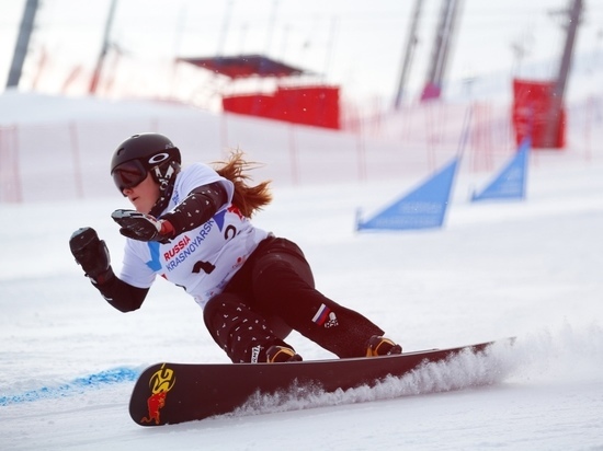Российские сноубордисты завоевали золото в командном параллельном слаломе в Красноярске