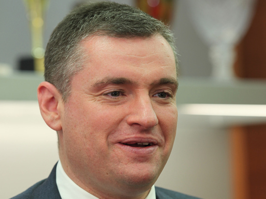 Слуцкий призвал "ужесточить наказание" за оскорбление президента РФ