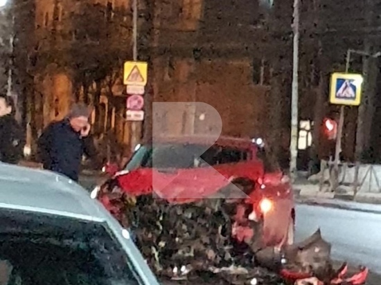 На улице Гагарина в Рязани столкнулись три автомобиля