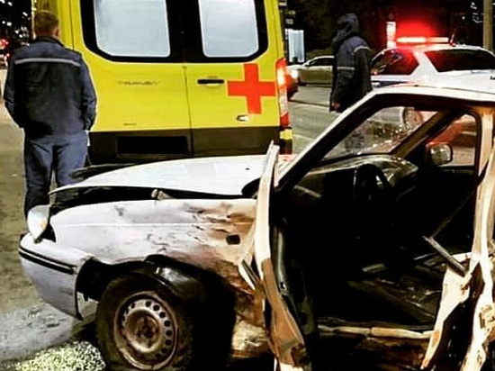 Пьяный водитель без прав стал причинй столкновения 4 машин в Ижевске
