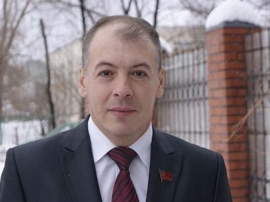 Омский депутат-коммунист провёл встречу с гражданами в защиту сквера
