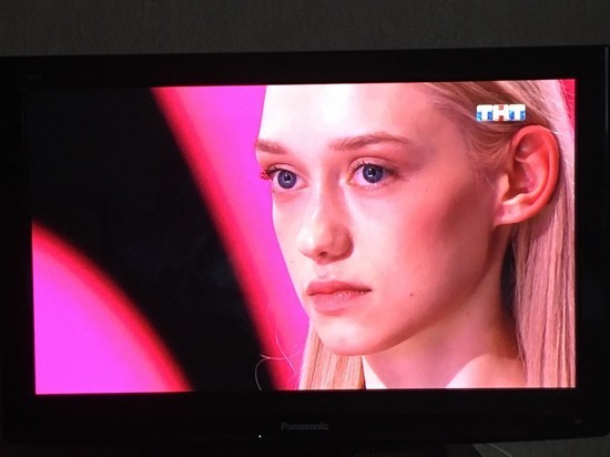 Модель из Смоленска Елена Демидова выбыла из шоу на ТНТ 28 марта