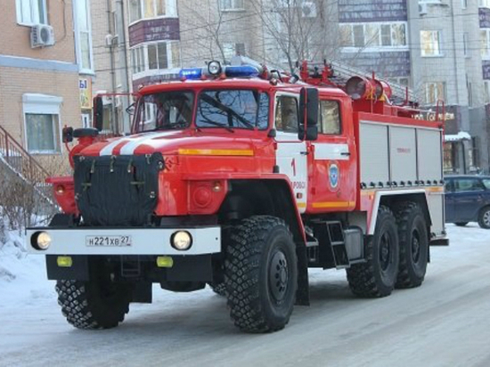 Пожарные спасли женщину в Хабаровске