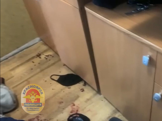 Чету пенсионеров жестоко убили в их квартире в Кировском районе