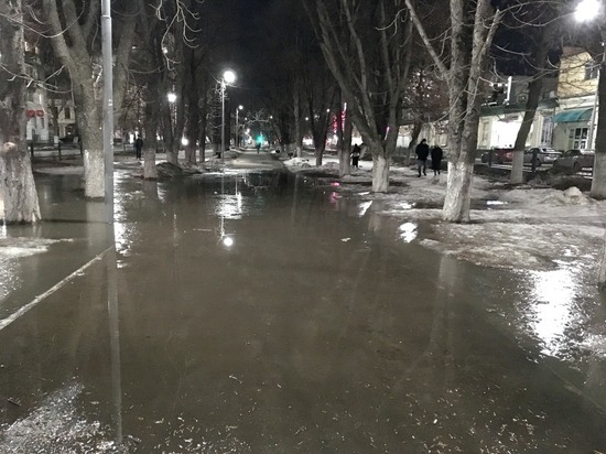 В Саратове паводком затопило три сквера