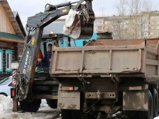 В Ижевске готовят ливневую канализацию к сезону паводков
