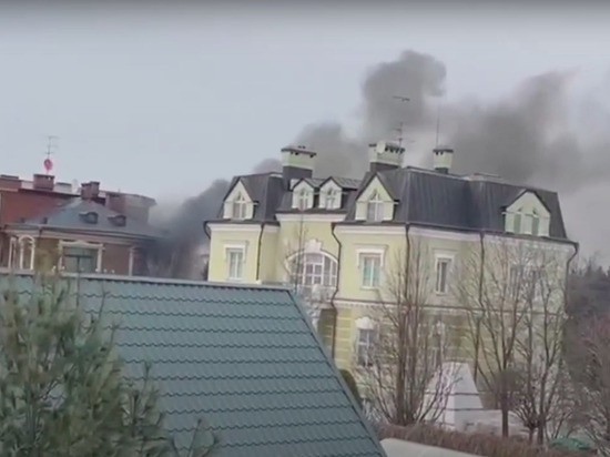 Дом Барданова загорелся после обстрела из гранатомета