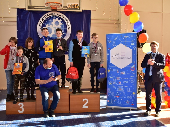  Учащиеся ЦДНИТТ «Наследники Ползунова» стали победителями и призерами олимпиады по робототехнике