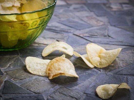 Луганским предприятиям рекомендовали производить пиво и чипсы