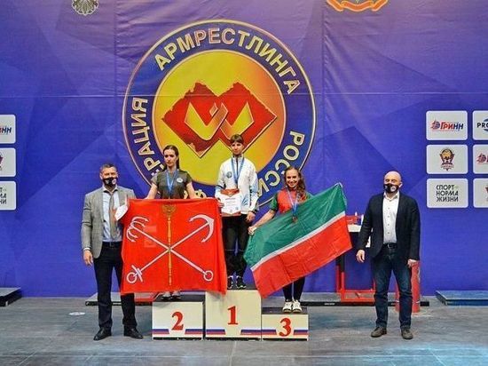 Югорчанка стала чемпионкой России по армрестлингу