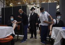 Израиль находится на первом месте в мире по количеству привитого от коронавируса населения