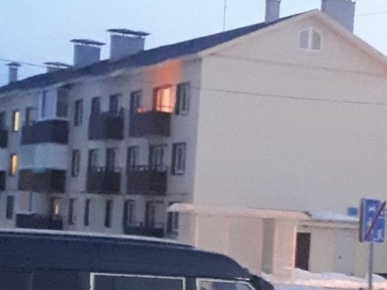 Сахалинцы пожарили шашлыки прямо на балконе