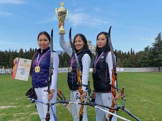 Впервые в истории якутские лучницы завоевали командное золото Чемпионата России