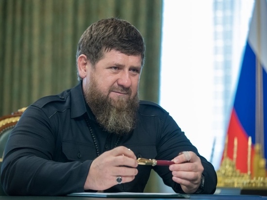 Кадыров объединил Миннац и Минпечати Чечни