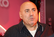 По мнению продюсера, недавний инцидент, связанный с приездом в страну телеведущего, должен повлечь за собой реальные последствия