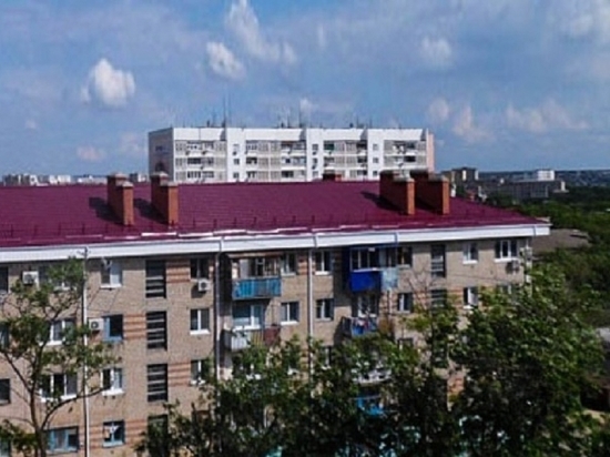 В Калмыкии капитально отремонтируют кровли 25 многоквартирных домов