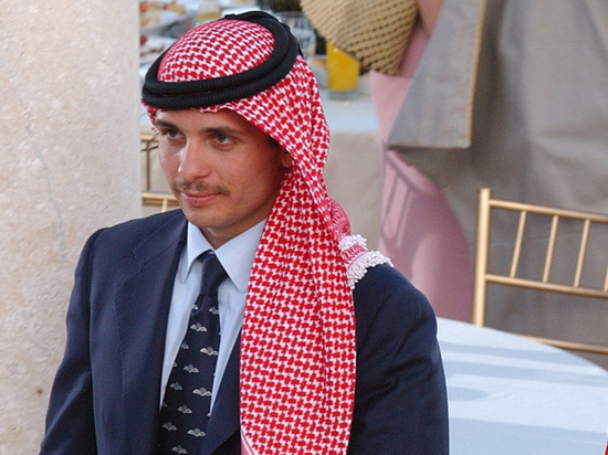 Изолированный бывший наследный принц Хамза выступил с видеозаявлением