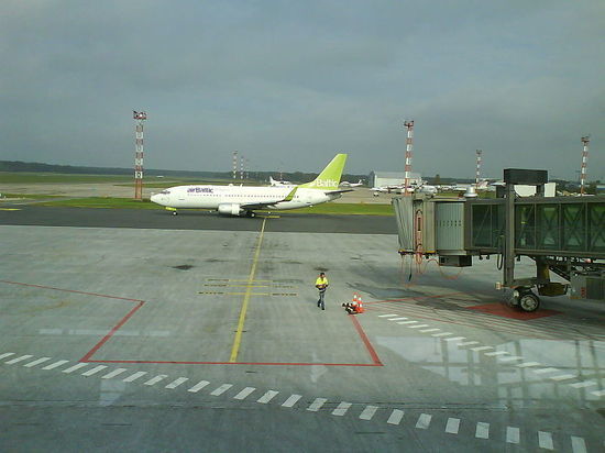 airBaltic возобновляет рейсы между Петербургом и Ригой