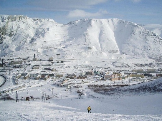 МЧС предупреждает: В Мурманской области сохраняется высока степень лавинной опасности