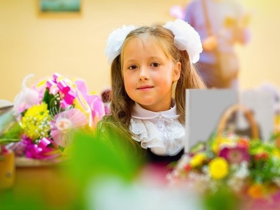 К утру 6 апреля петербургские родители подали более 43 тысяч заявлений в первый класс