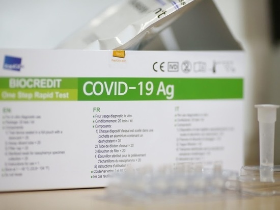 Медики назвали пять болезней, повышающих риск тяжелого течения COVID-19