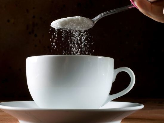 Жители Хакасии опасаются, что в магазинах начнут отпускать сахар по лимитам