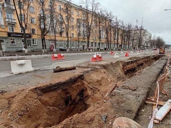 Псковский «Горводоканал» начал масштабные работы на Октябрьском проспекте
