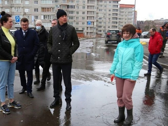 В Ижевске талые воды со стадиона "Зенит" подтопили ближайшие дома