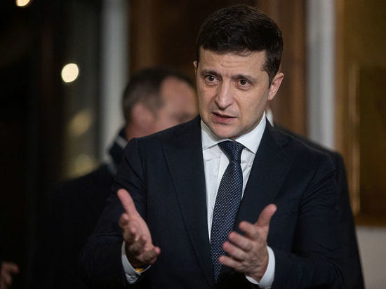 Украинские СМИ сообщили о планах Зеленского посетить Донбасс