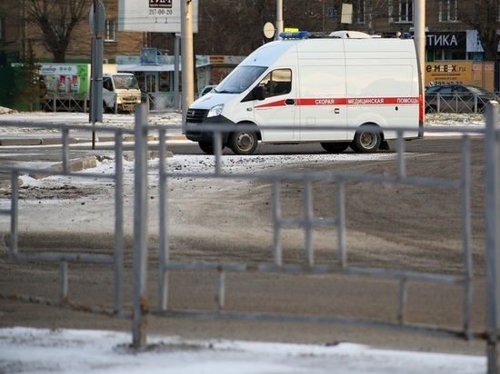 Водитель Лады сбил двух 16-летних девушек в Новосибирске