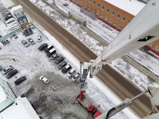 В Смоленской области в режиме экстренной готовности находятся 17 пожарных автолестниц