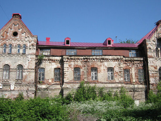 В Кирове расселят жильцов самого старого дома в городе