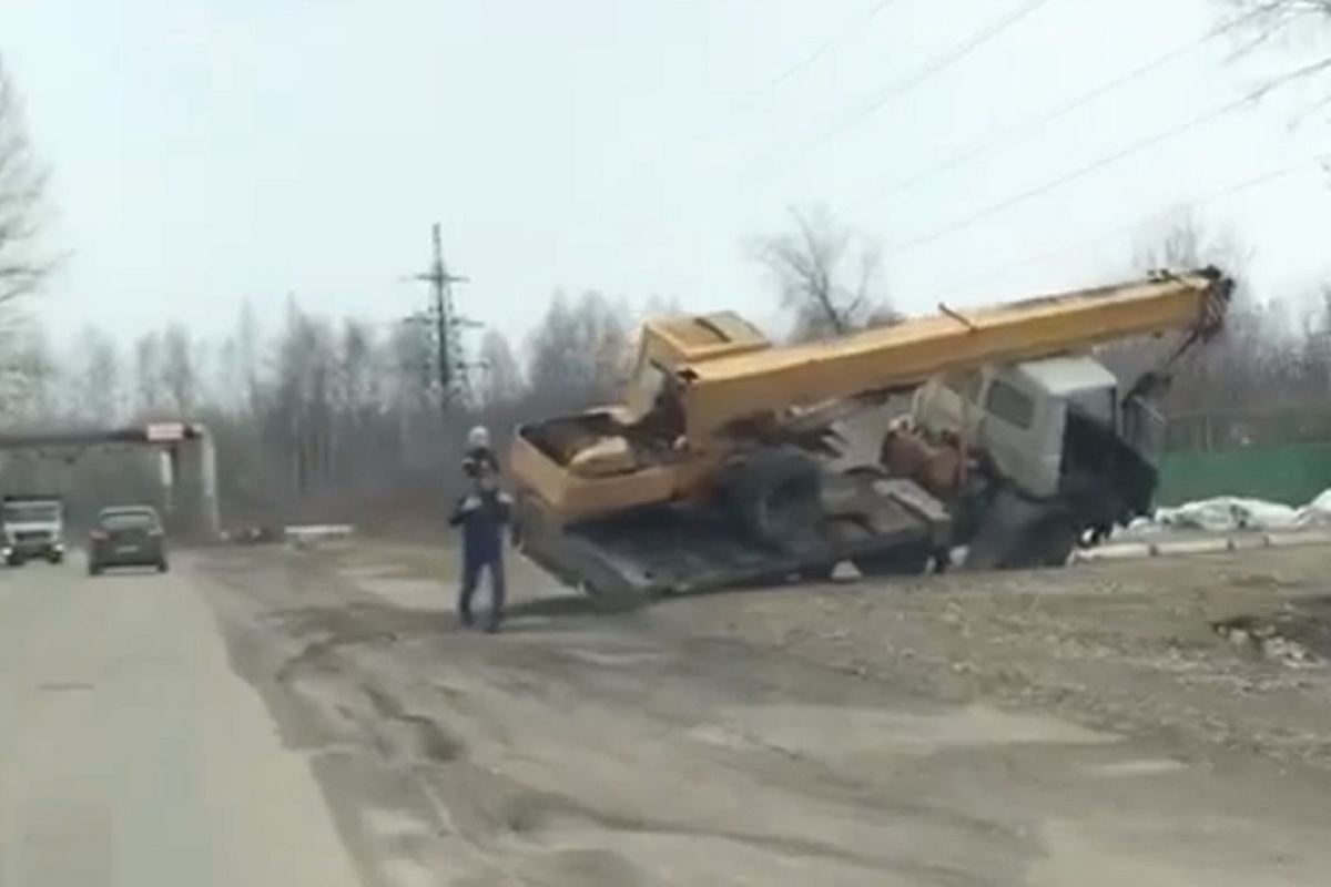 аварии на автокранах видео