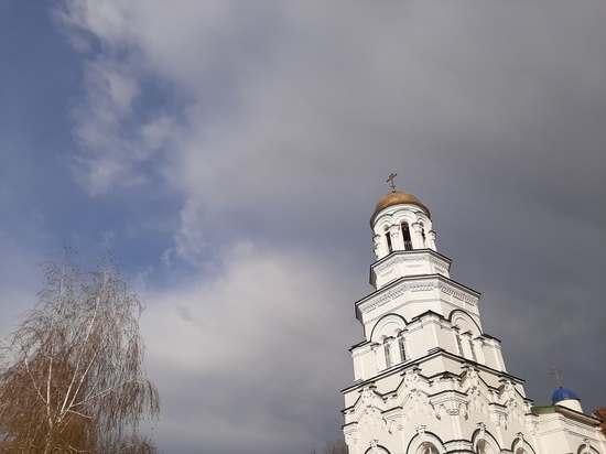 Испанская богоматерь  из саратовского сарая