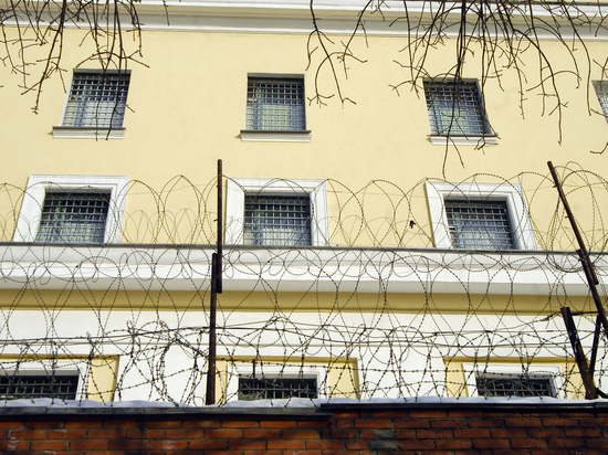 Заключенных лишают возможности подготовки к апелляции