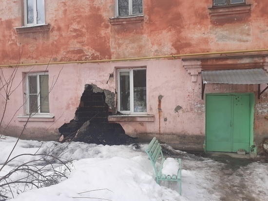 Разрушенную стену дома на улице Ленинского Комсомола в Рязани восстановят до 1 мая