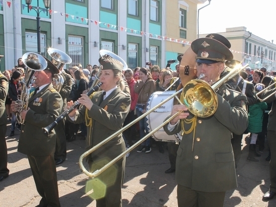 Военный оркестр в Бурятии готовится к параду Победы