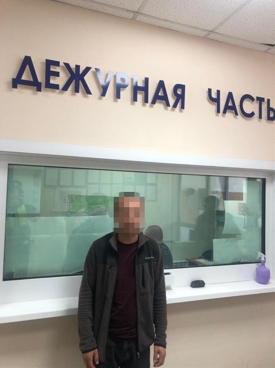 Таксист-нарушитель в Южно-Сахалинске раскаялся и сдался полиции