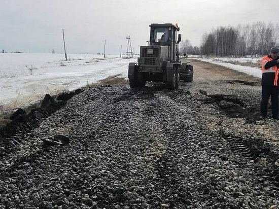 В Кировской области из-за размытия дороги люди оказались в блокаде