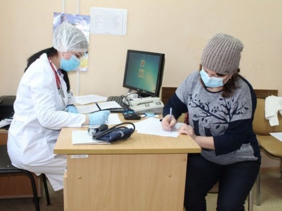 Более 10 тысяч доз вакцины против коронавируса доставили в Тамбовскую область