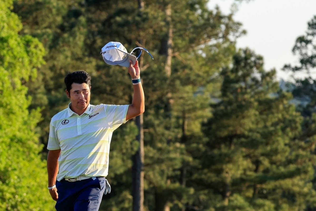 Впервые в истории "мэйджор" выиграл японский гольфист